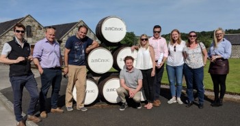 Pigs, whisky and glorious weather – a great trip to Scotland Maker:S,Date:2017-11-2,Ver:6,Lens:Kan03,Act:Lar02,E-Y