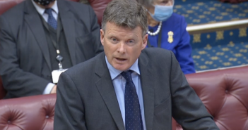 Visa announcement ‘imminent’ – Defra Minister Richard Benyon